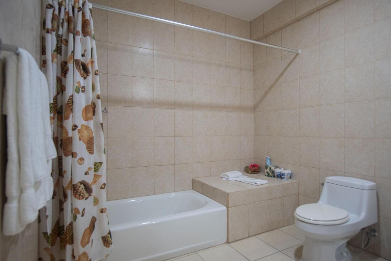 Bay Harbor Luxury 1 Bedroom Apartments Oranjestad Exterior foto